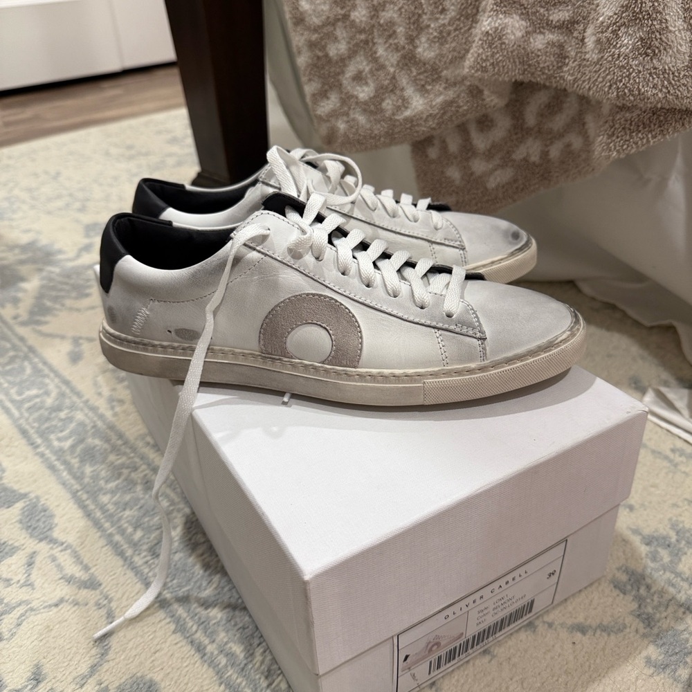 White Oliver Babell sneakers